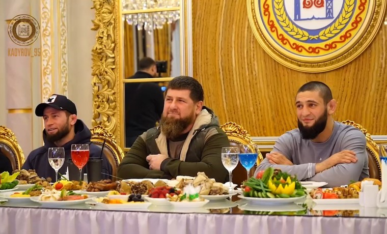 Хамзату Чимаеву устроили торжественный прием в Грозном