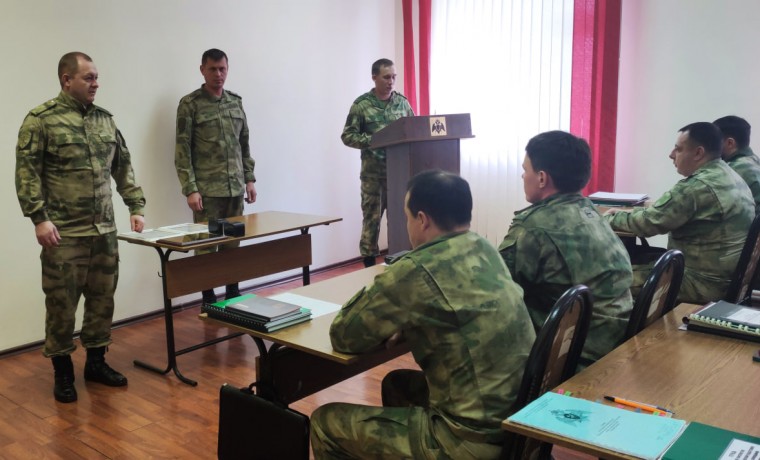 В Грозном поздравили специалистов психологических подразделений Росгвардии