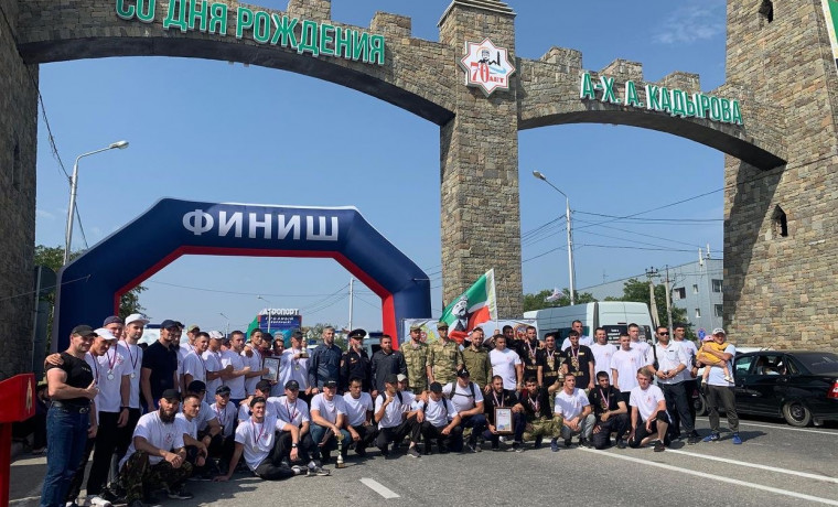 Росгвардейцы ЧР пробежали 70 километровый забег в память об Ахмате-Хаджи Кадырове