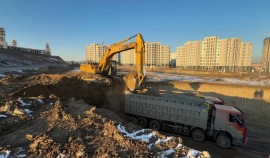 В районе им. В. Путина началось строительство пешеходного моста