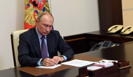Владимир Путин подписал пакет поправок о военной службе
