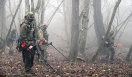 Военнослужащие ОГВ(с) уничтожили опасные находки в Чеченской Республике