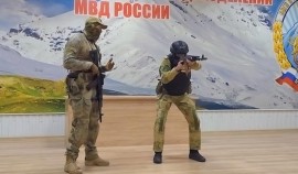 В ЧР росгвардейцы провели занятия для сотрудников полиции