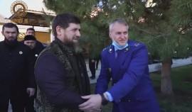 Рамзан Кадыров поздравил работников органов Прокуратуры с профессиональным праздником