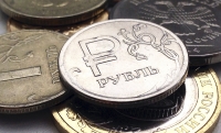 СМИ: Минфин России предложил девальвировать рубль
