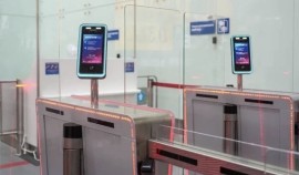 В Москве и Питере начали регистрировать пассажиров самолётов по биометрии