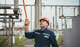 «Чеченэнерго» повышает надежность электроснабжения 130 тысяч жителей в 27 селах| грозный, чгтрк