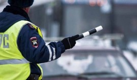 ГИБДД с 1 октября разрешит предъявлять права через приложение в тестовом режиме