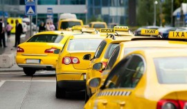 Президент РФ поручил рассмотреть вопрос о локализации выпуска авто для такси