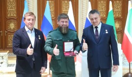 Рамзану Кадырову присвоили звание Героя Луганской Народной Республики