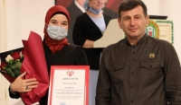 Лучшим учителем года по английскому языку 2020 года в ЧР стала Линда Умалатова 