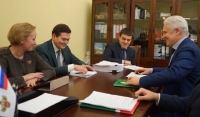 Премьер Чечни встретился с министром науки и высшего образования РФ 