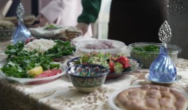 В Грозном прошла ярмарка национальных кухонь в поддержку социальных инициатив