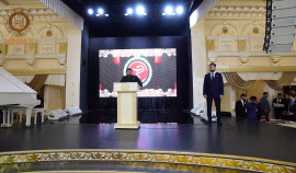 Рамзан Кадыров поздравил медработников с их официальным праздником