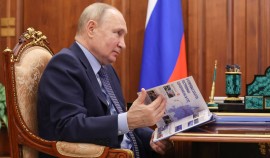 Владимир Путин обсудил с Русланом Байсаровым строительство тоннелей и мостов в регионах РФ