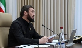 Магомед Даудов: На сегодняшний день выплаты после паводков уже получили 8,6 тыс. человек| грозный, чгтрк