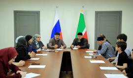 В Грозном для учащейся молодежи провели семинар по безопасности в соцсетях