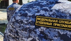 Чеченские приставы выдворили группу нелегалов из Таджикистана