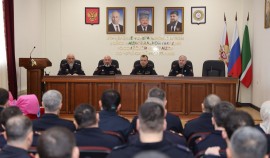 В Грозном наградили сотрудников лицензионно-разрешительной работы и госконтроля Росгвардии