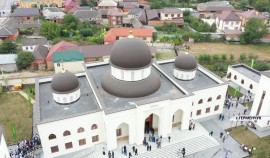 В селе Герменчук открыли новую мечеть вместимостью 4500 человек