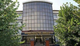 Минфин ЧР провел акцию в честь 70-летия Президента РФ