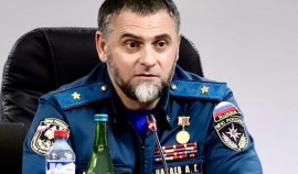 Алихан Цакаев провел совещание с руководителями структурных подразделений