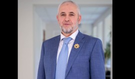 Исмаил Байханов: особый статус учителя укрепит престиж педагогической профессии