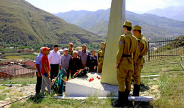 В ЧР открыли мемориальную доску погибшим в годы ВОВ бойцам внутренних войск
