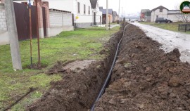 В поселке Исаева в Грозном строят новые сети водоснабжения| грозный, чгтрк