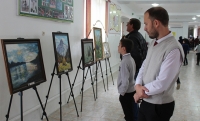 В селении Беркат-Юрт прошла выставка живописи, приуроченная к Году экологии