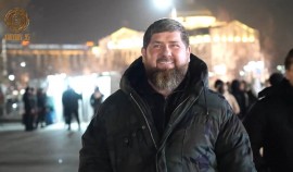 Рамзан Кадыров прогулялся по центральной площади Грозного