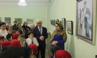 В Грозном открылась выставка «Посвящение»