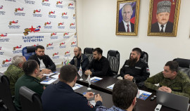 Представитель Росгвардии обсудил вопросы социальной поддержки участников СВО в ЧР