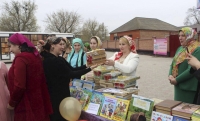 Республиканская акция "Дарю книгу библиотеке-2017" прошла в Надтеречном районе