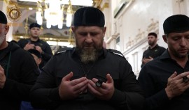 Во время поездки в Саудовскую Аравию Рамзан Кадыров побывал в Мекке и совершил умру ⠀