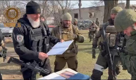 Адам Делимханов лично контролирует ситуацию на всех направлениях в Мариуполе