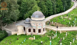 Рамзан Кадыров посетил зиярт матери Великого Эвлия Кунта-Хаджи Кишиева - Хеды