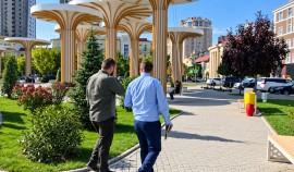 В Грозном прокуратура проверила благоустройство центральной площади