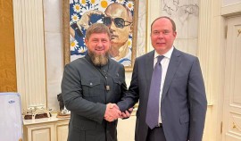Рамзан Кадыров поздравил Антона Вайно с днем рождения