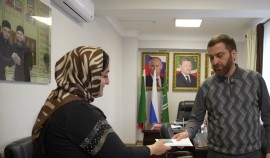  РОФ им. А.-Х. Кадырова помог семье из Грозного погасить крупный долг