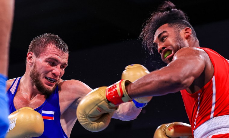 Рамзан Кадыров поздравил с победой бойца РСК «Ахмат» Имама Хатаева