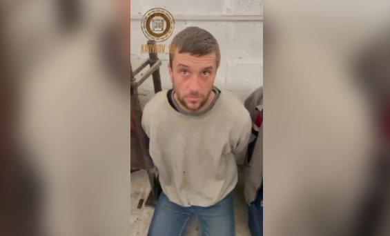 Рамзан Кадыров показал пленных солдат ВСУ, пытавшихся притвориться мирными жителями