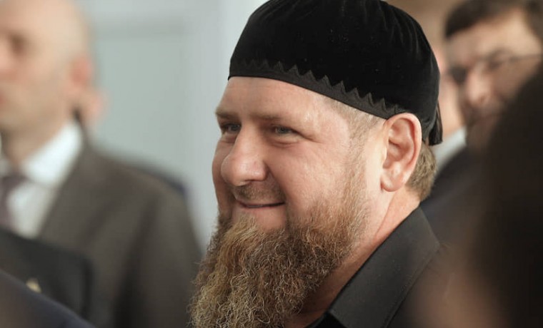 Рамзан Кадыров поздравил ОМОН с профессиональным праздником