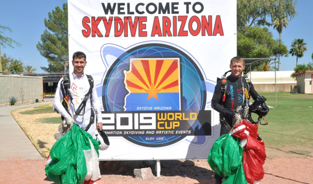 Спортсмены из Чечни принимают участие в Кубке мира по парашютному спорту 