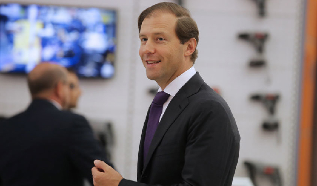 В Чечню прибыл глава Минпромторга РФ Денис Мантуров