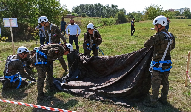 Команда из Грозного приняла участие в соревнованиях СКФО среди школьников