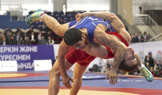 Борцы клуба «Ахмат» отличились на чемпионате России в Сочи