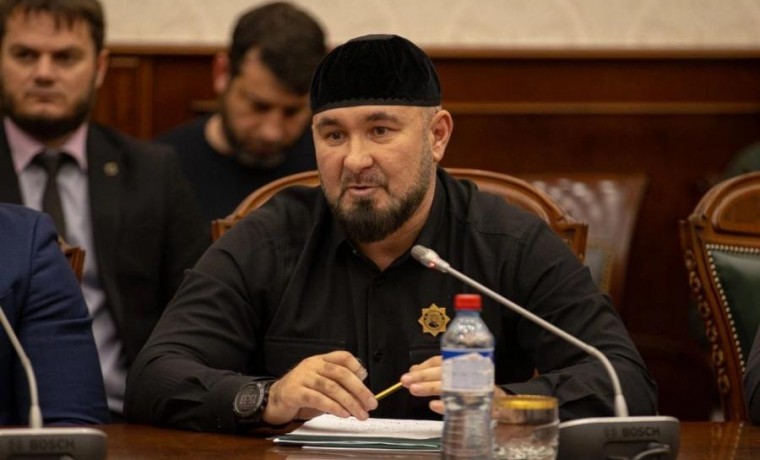 Рамзан Кадыров поздравил Мансура Солтаева со Всемирным днем прав человека