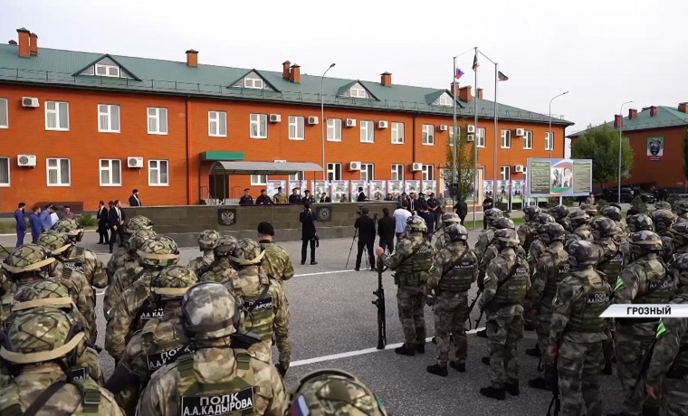 Рамзан Кадыров посетил базу полка полиции им. Героя России Ахмата-Хаджи Кадырова