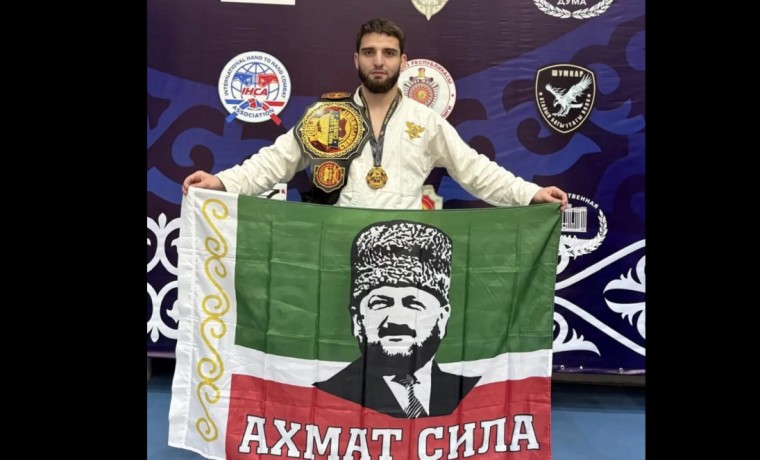 Полицейский из ЧР Мансур Гурманаев стал трехкратным чемпионом мира по рукопашному бою